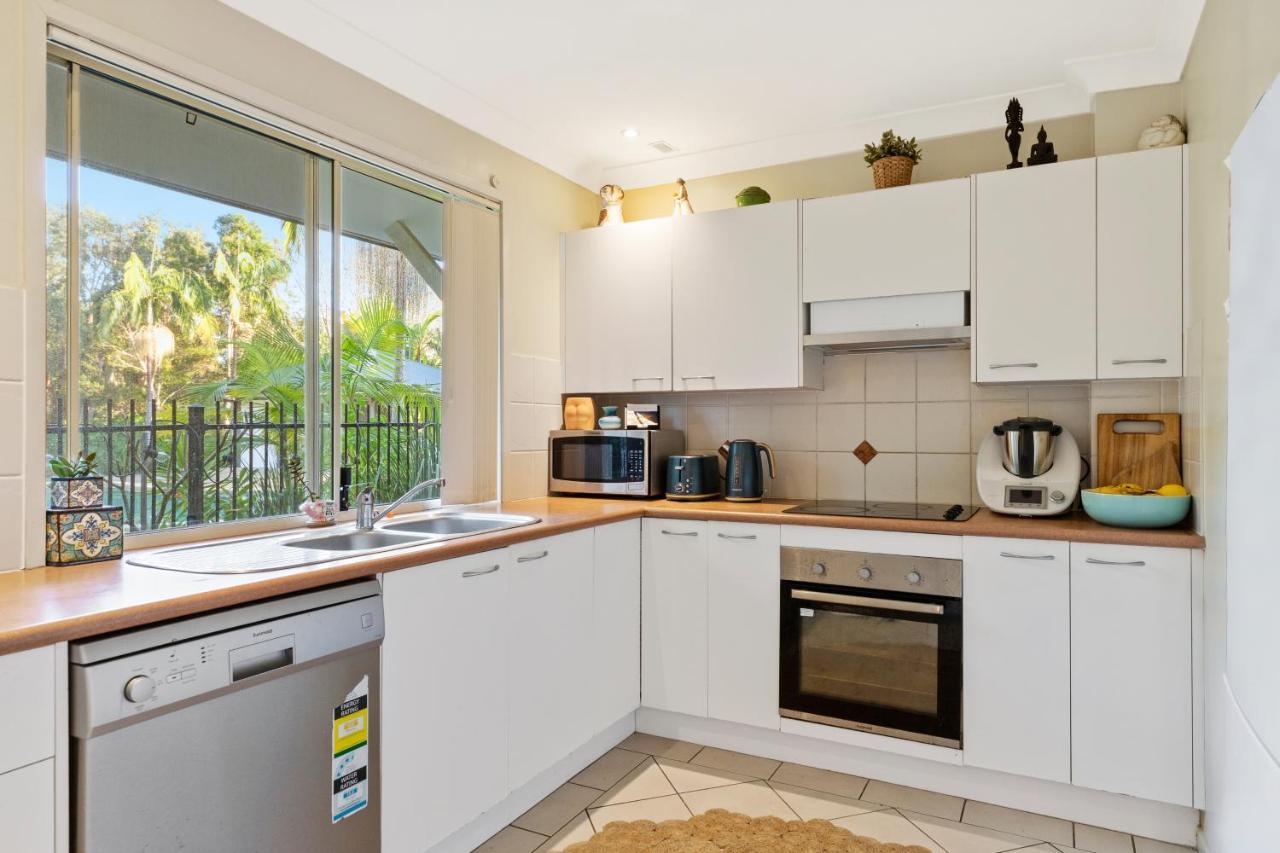 Treetops Lakeside Apartments Byron Bay Extérieur photo